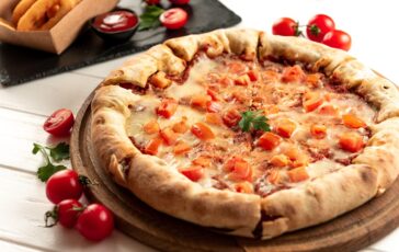 Crazy Pizza, il ristorante di Briatore apre anche a Forte dei Marmi
