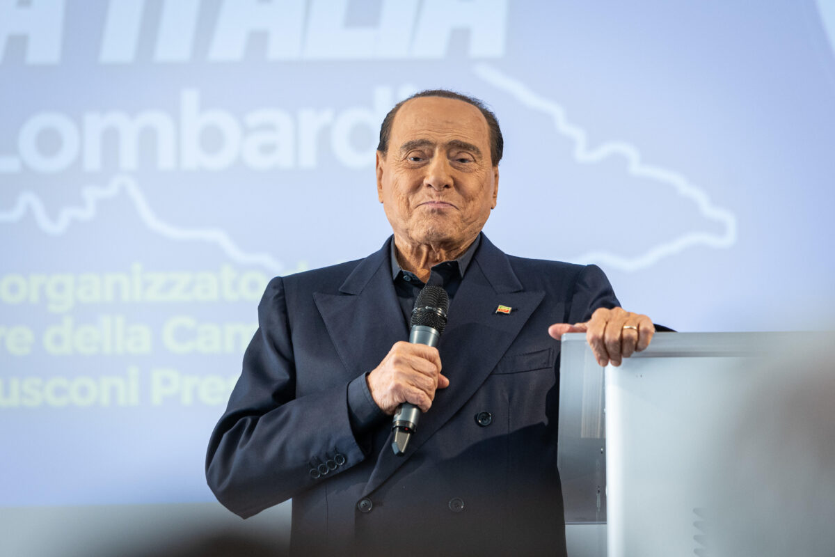 L’aeroporto di Milano Malpensa sarà intitolato a Silvio Berlusconi: lo annuncia Salvini