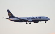 Disordine su un viaggio aereo: guidatore costretto ad atterrare