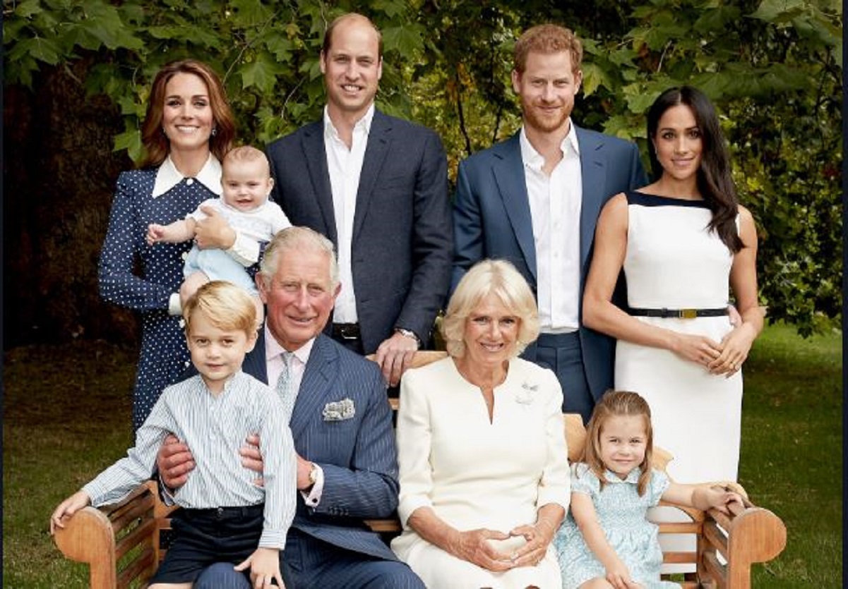 La famiglia reale in lutto: i principi William e Harry affrontano una recente perdita