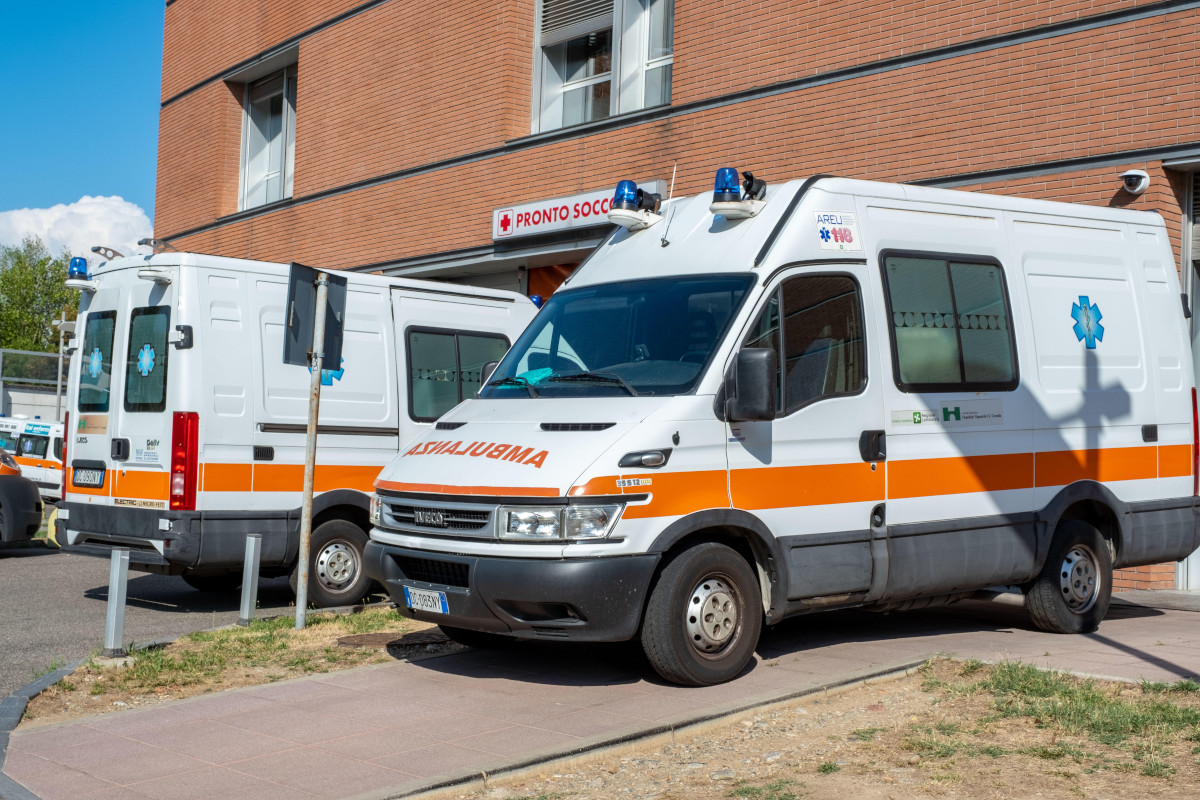 Ricoverata per un mal di schiena, muore due giorni dopo essere stata dimessa dall'ospedale