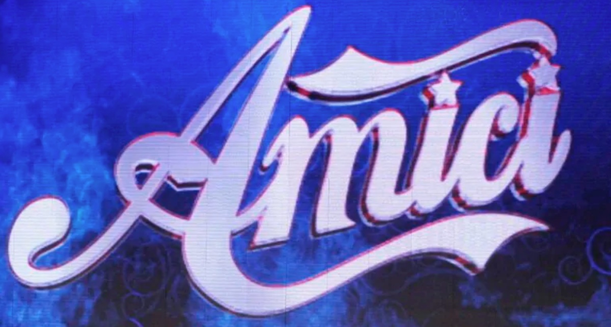 Amici, ex allieva fa coming out: "Relazioni con una donna? Dopo è più facile mantenere un'amicizia"
