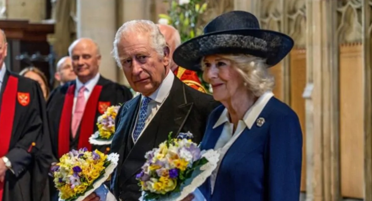 La Regina Camilla si è presa una pausa dai doveri reali per stare con i nipoti