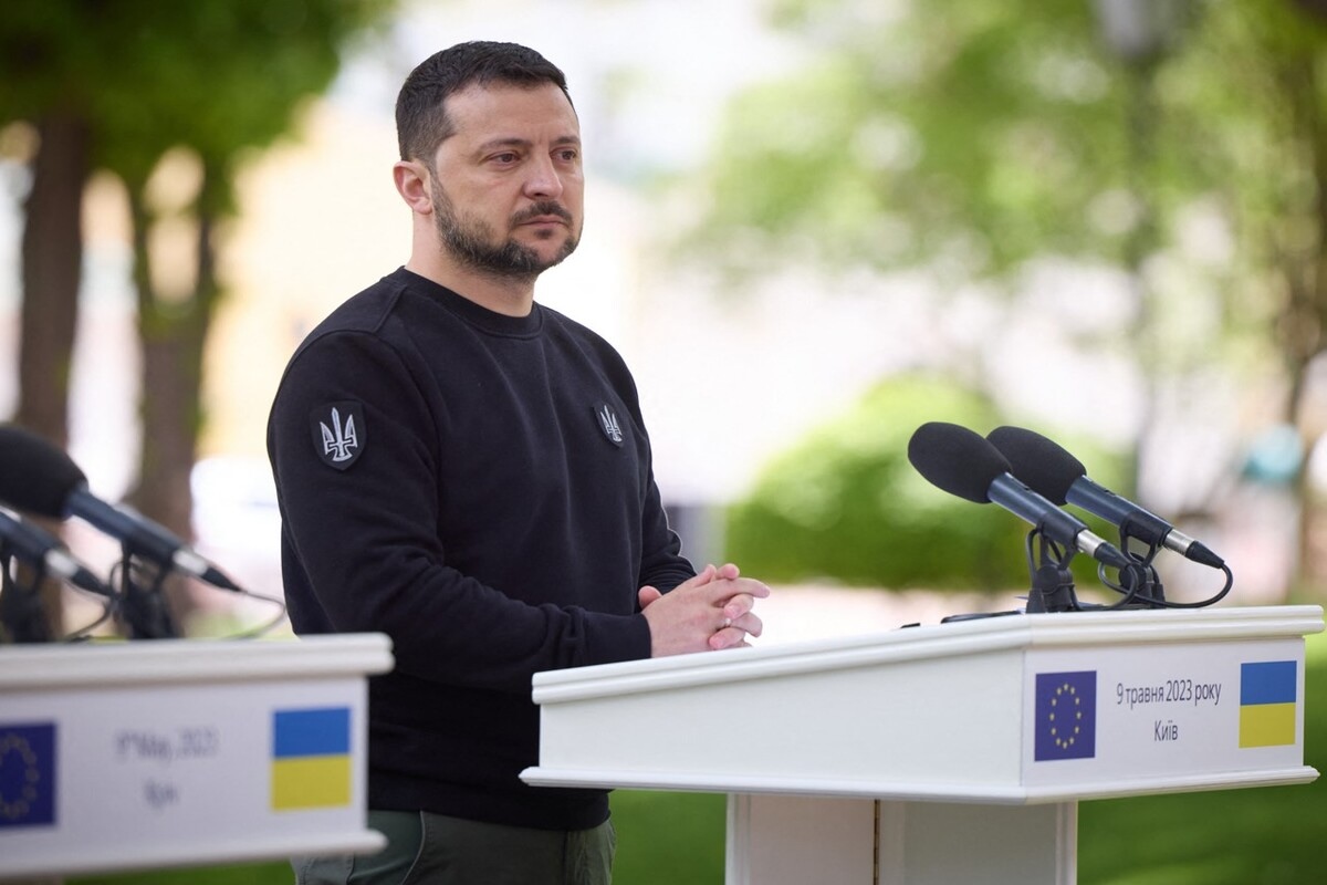 Ucraina, Zelensky: "La Russia deve conoscere le conseguenze della guerra"