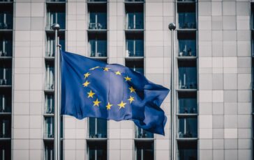 1216x832 04 15 45 43 936838385 364x230