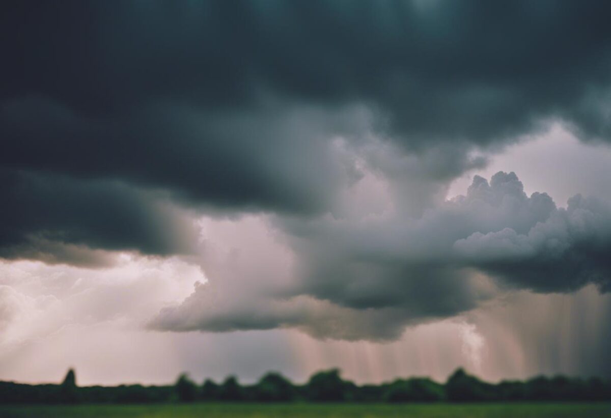 Attenzione alla previsione del tempo, seguito dall'iniziale tempesta nel Centro-Nord, ora il Sud rischia temporali.