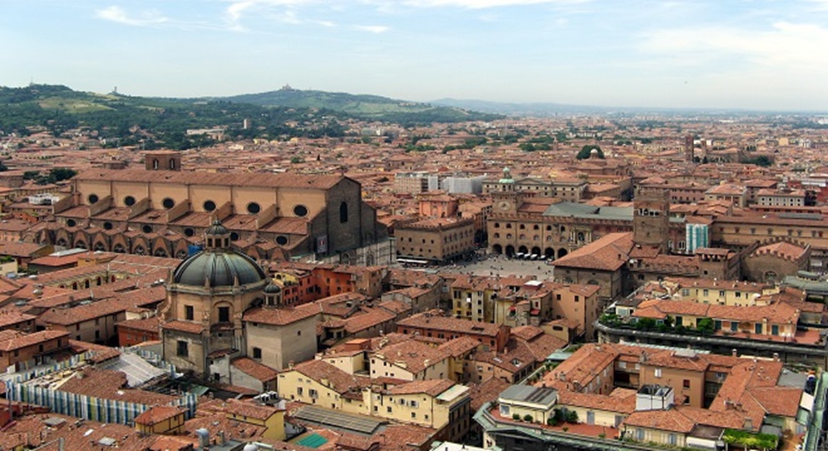 Grand Tour Italia a Bologna: il nuovo capitolo dell'ex Fico inizia in grande stile