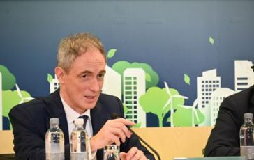 featured 2102993 364x230