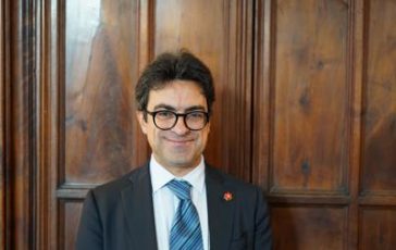 featured 2103016 364x230