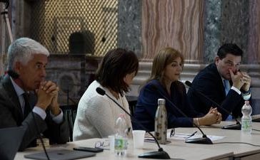 featured 2103655 364x225