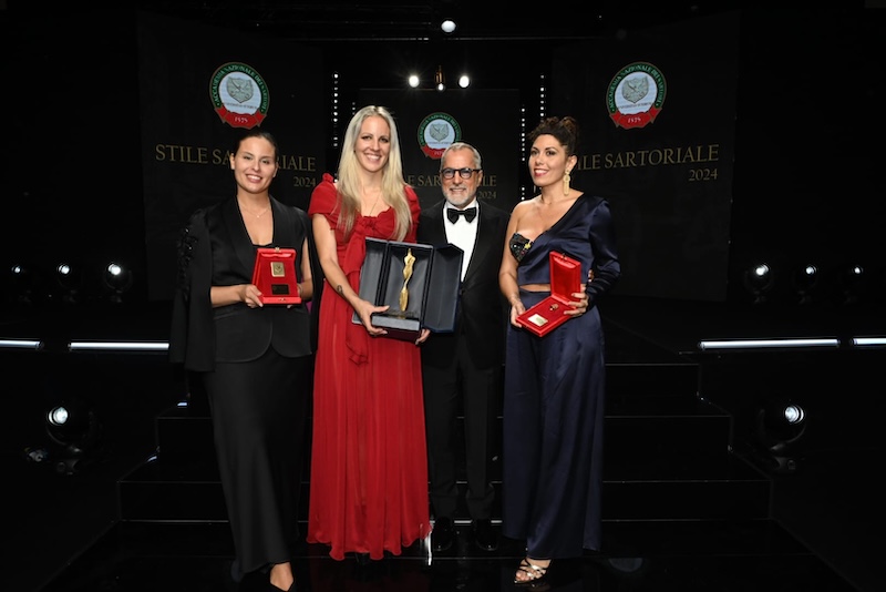 L'Accademia Nazionale Sartori premia Federica Carone col Manichino d'Oro 2024