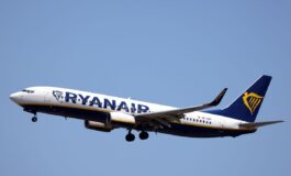 volo ryanair aereo torna brindisi