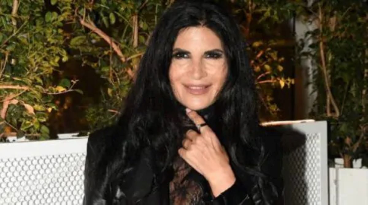 Pamela Prati e la confessione sulla lite con Valeria Marini: "Capelli tirati e graffi"