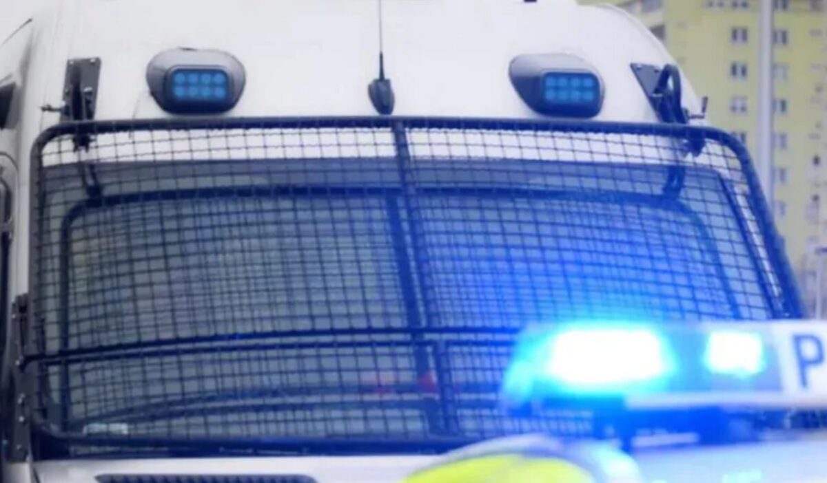 Tel Aviv, tir contro la folla alla fermata del bus: un morto e trenta feriti