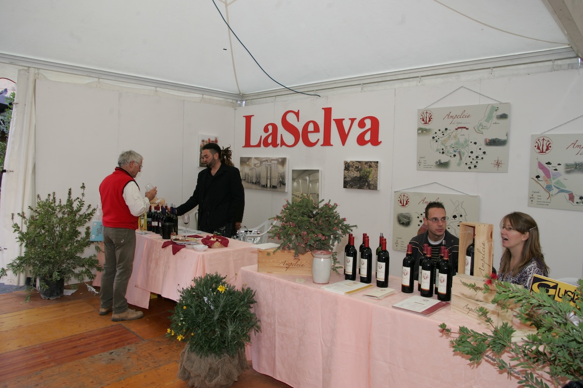 Gustatus 2024, Orbetello torna ad ospitare in laguna spettacoli e sapori tipici