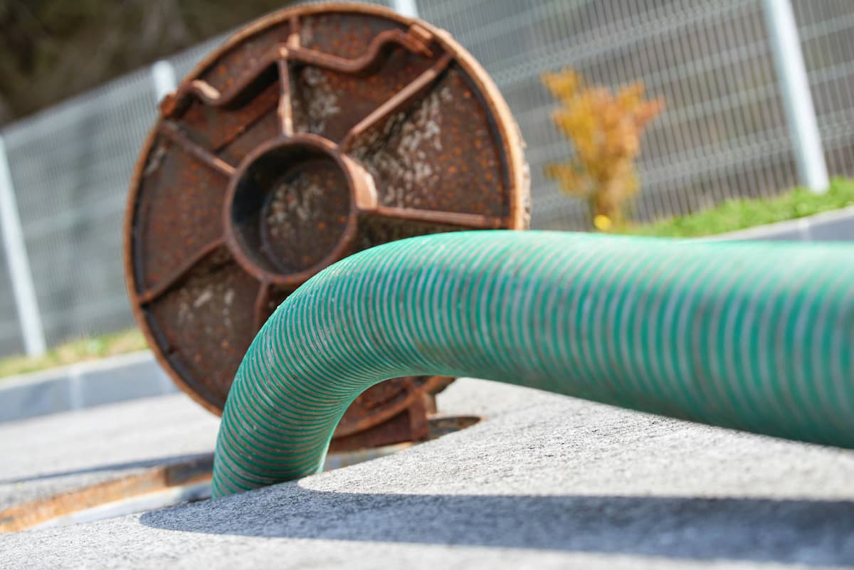 Spurgo Fosse Biologiche: un servizio essenziale per il mantenimento e la pulizia degli impianti di smaltimento delle acque reflue