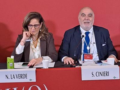 Cancro alla mammella, La Verde (Aiom): "Test genomici ci aiutano su scelta terapie"