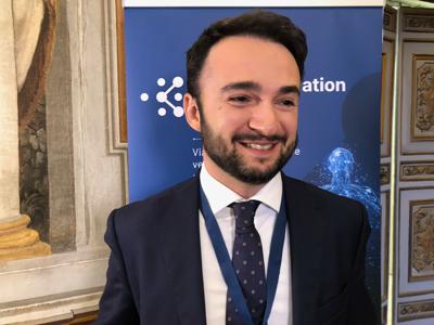 Sanità, Silenzi (Min. Salute): "Ogni euro in vaccini crea 19 euro di risparmi per Ssn"