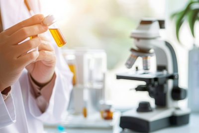 Farmaceutica, Longo (AstraZeneca Italia): "Sul territorio più di 190 studi attivi in R&S"