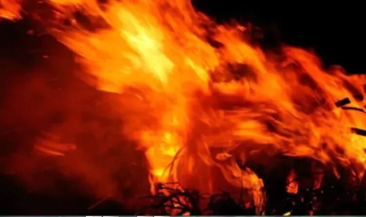 Manila, devastante incendio brucia almeno 1000 case in una baraccopoli