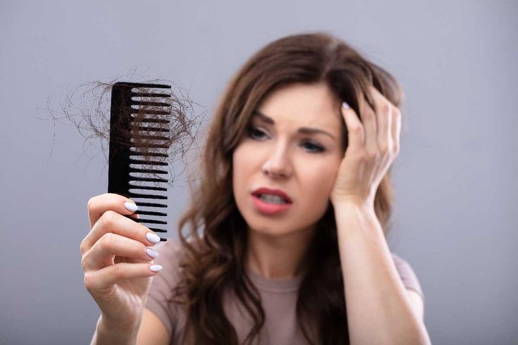 Caduta dei capelli: come prevenirla in inverno
