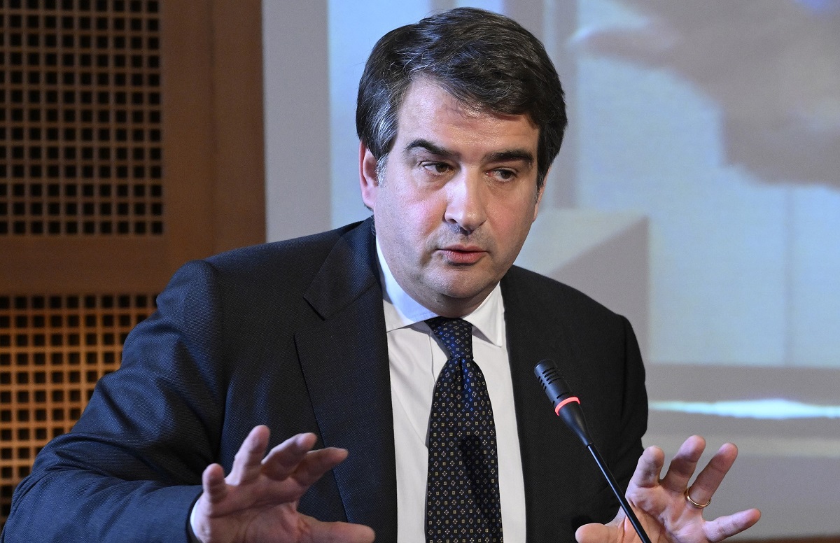 Commissione Ue: accordo sui vice, poi lo stop. Sospesa la valutazione su Fitto