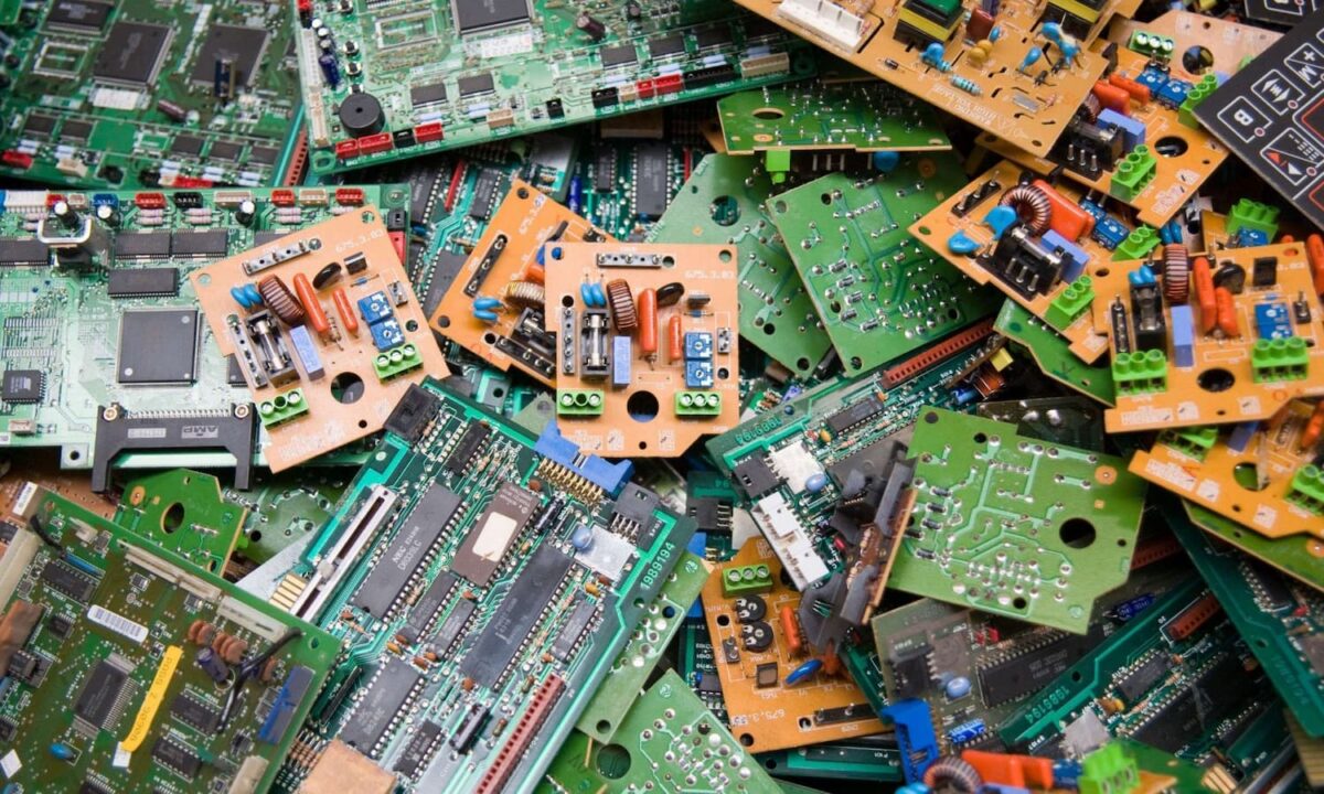 Smaltimento Materiale Elettrico, controlli serrati per i rifiuti elettrici