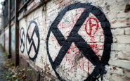 Svastiche riemerse a Brescia dopo un corteo di estrema destra