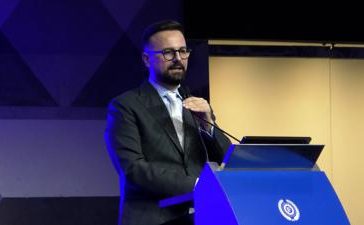 featured 2123870 364x225