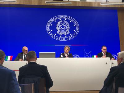 Calderone: "Da 18 dicembre Siisl aperto a cittadini e imprese"