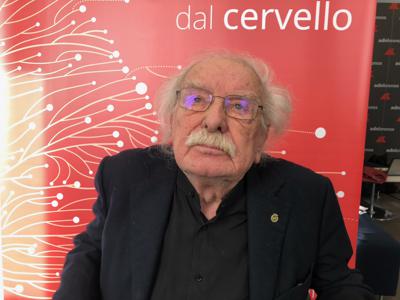 Medicina, neuroscienziato Rizzolatti: "Grazie a neuroni specchio recupero più veloce"