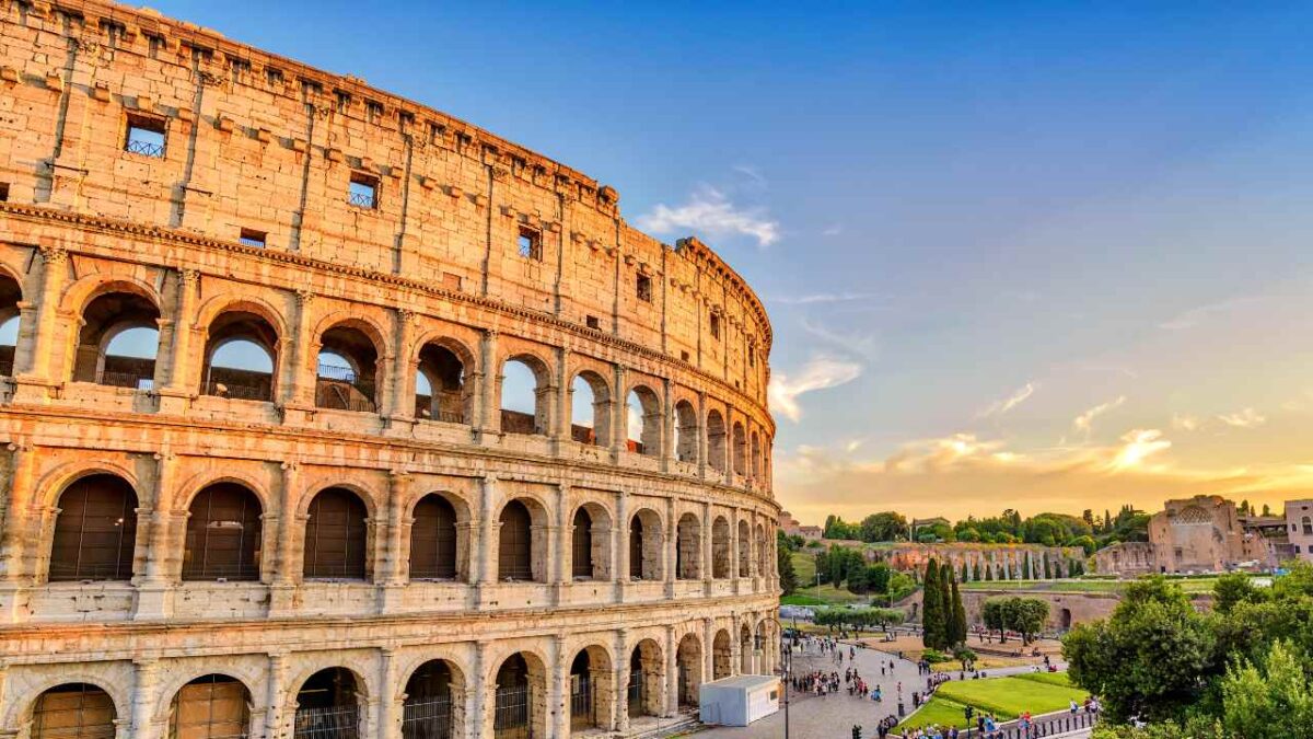 Colli Aniene, Roma: una donna è morta sul colpo per il crollo di un albero