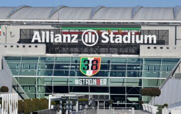 "Siamo contenti di dargli il bentornato per mettere a disposizione dei nostri ragazzi la sua esperienza" si legge nella nota del club