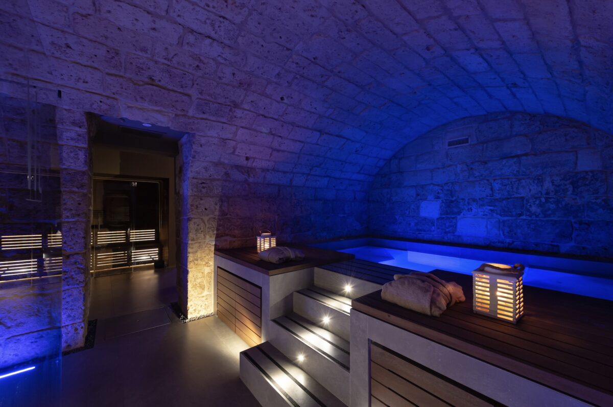 Natale glamour a Bari: la Christmas Suite del VIS Urban Suites & SPA