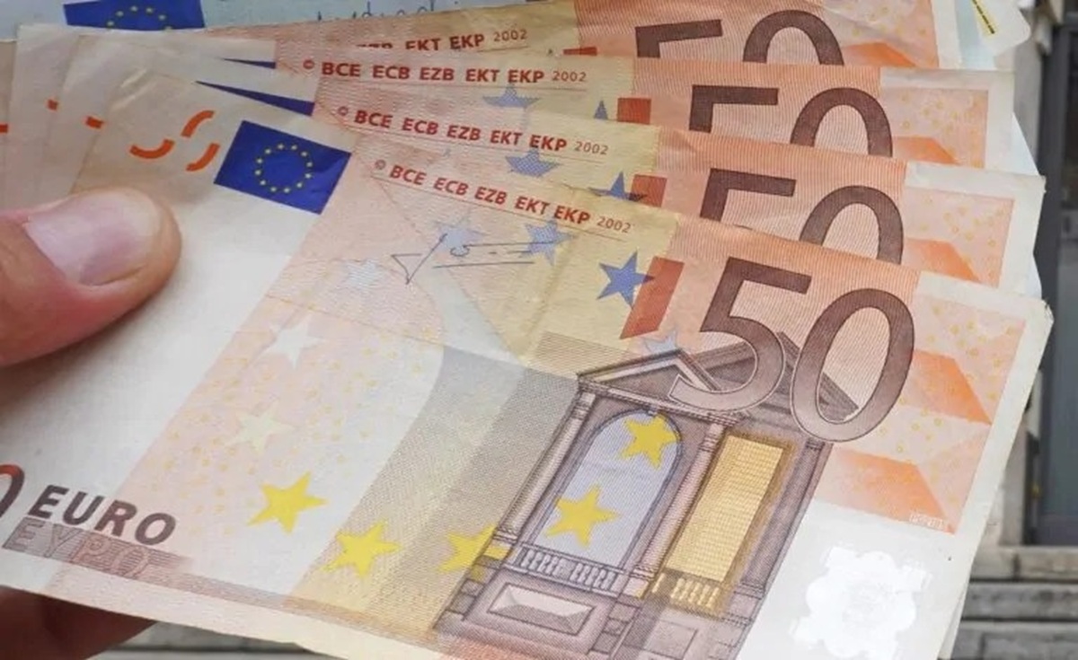 Revolut: assoluta novità arriva in Italia il conto deposito con rendimento al 3%