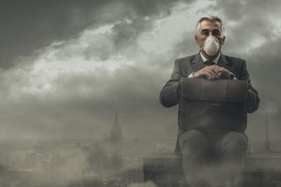 Smog 'annebbia' la mente e rende difficili attività quotidiane: lo studio