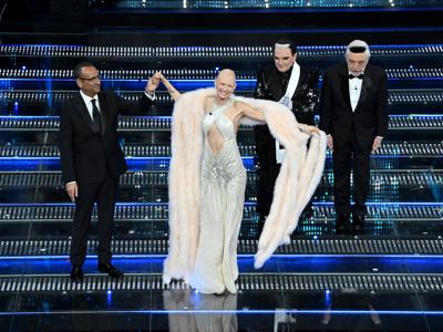 Sanremo, Conti: "Balti un esempio, la sua presenza vale più di mille parole"