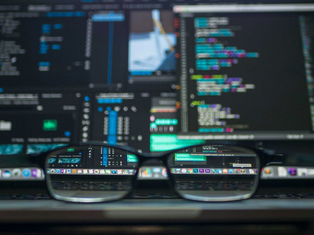 Gli hacker filorussi colpiscono ancora: nel mirino il sito del Quirinale e del Csm