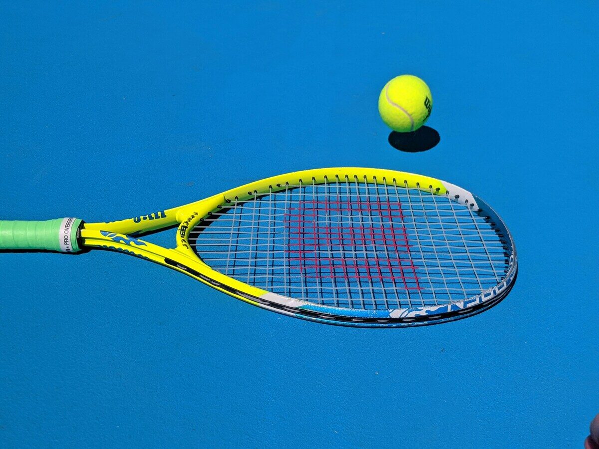 Mattia Bellucci batte Medvedev all'Atp 500 di Rotterdam e punta Sinner