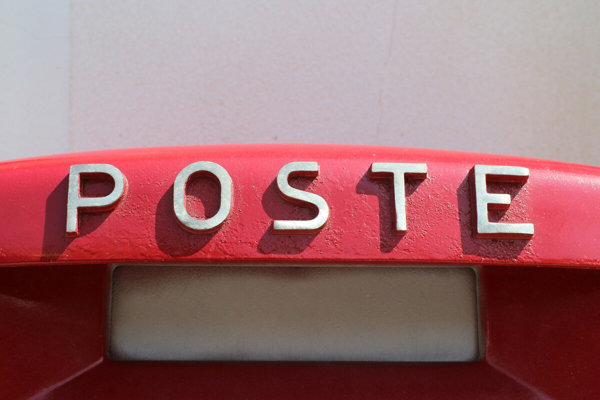 Tim, vicino l'ingresso di Poste Italiane al posto di Cdp