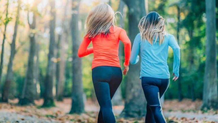 Camminare per perdere peso: vantaggi e consigli per farlo nel modo giusto