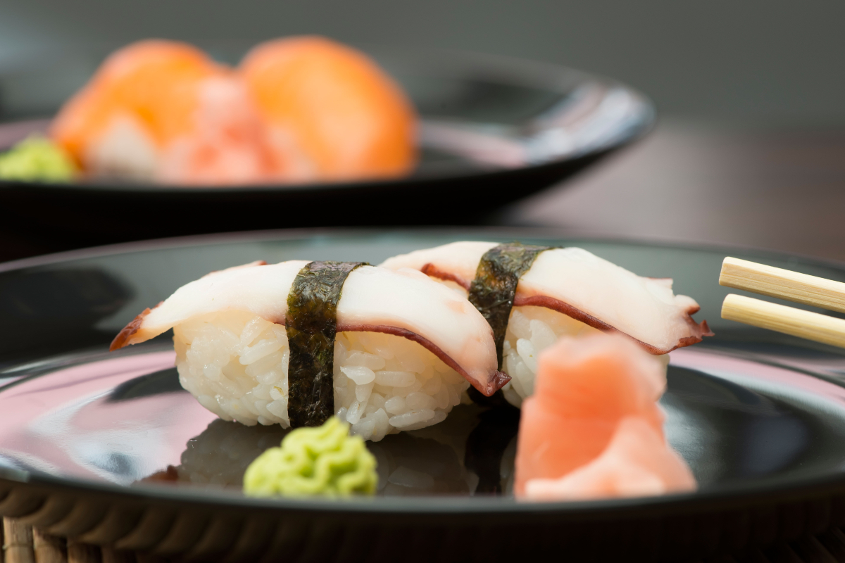 Pescara, intossicazione alimentare al ristorante di sushi: oltre 50 i clienti colpiti