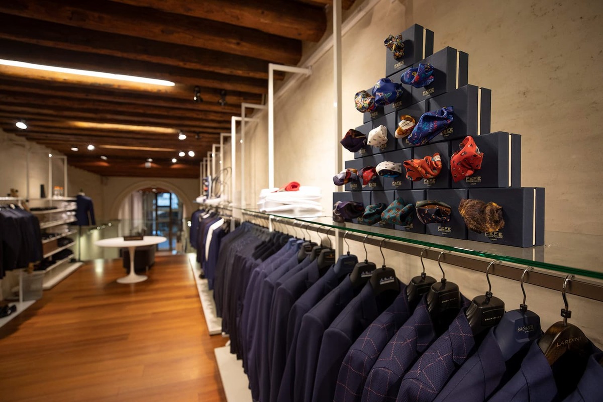 Abbigliamento cerimonia da damigella: come fare la scelta giusta
