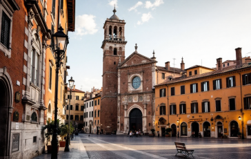 Grafico che mostra il calo della fecondità in Italia