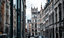 Giorgia Meloni discute di cybersicurezza a Bruxelles