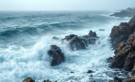 Soccorritori recuperano corpi dopo il naufragio a Lampedusa