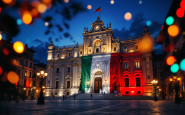 Palazzo Madama con il Tricolore italiano in evidenza