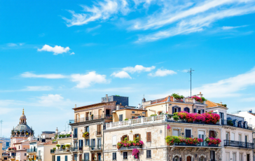 Immagine del terremoto ai Campi Flegrei avvertito a Napoli