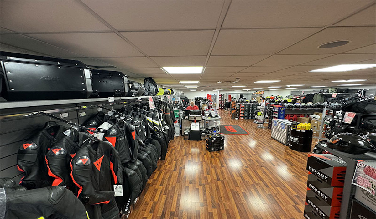 Motoabbigliamento.it: capi d’abbigliamento e accessori da moto per una guida sicura e confortevole