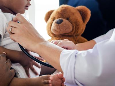 Malattie bambini, negli studi dei pediatri "esantemi, virus gastrointestinali e le prime allergie"